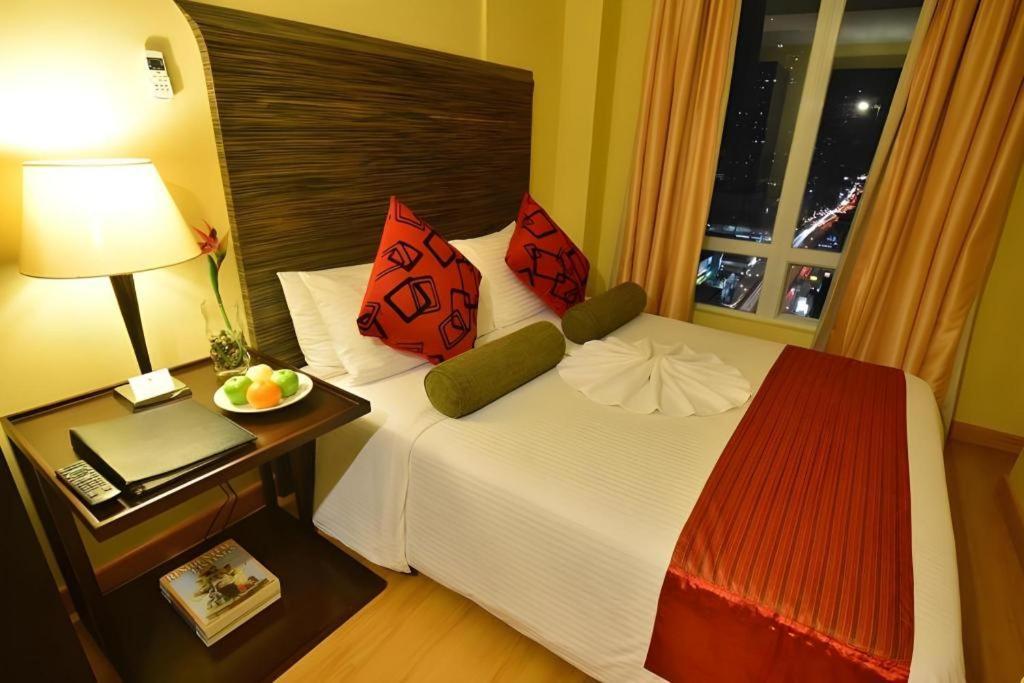 Lancaster Hotel Manila Mandaluyong Ngoại thất bức ảnh
