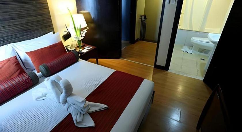 Lancaster Hotel Manila Mandaluyong Ngoại thất bức ảnh