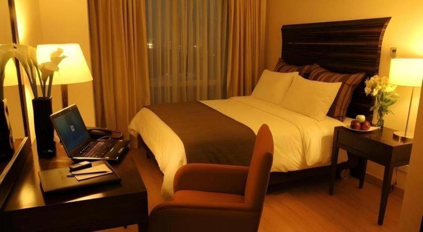 Lancaster Hotel Manila Mandaluyong Ngoại thất bức ảnh